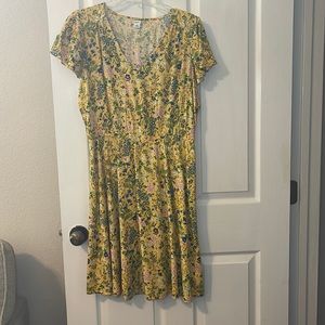 Old Navy floral dress size M